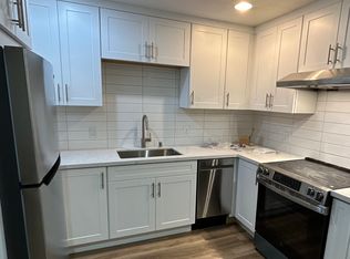 3810 34th Ave W #2, Seattle, WA 98199