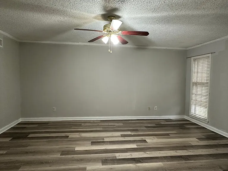 8588 Kettering Dr — Photo 14