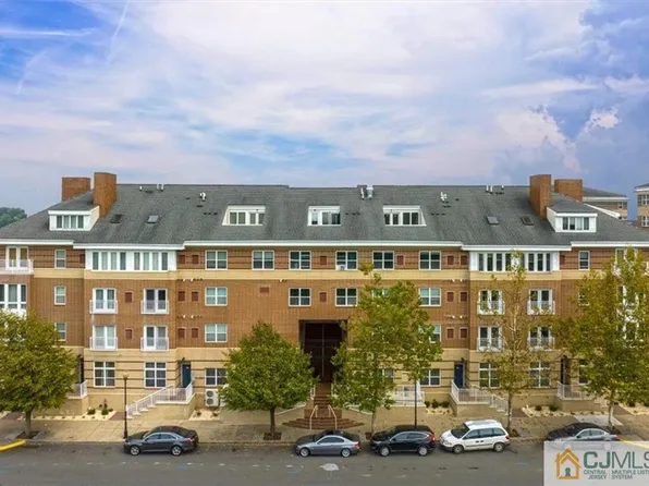 368 Rector St Unit 511, Perth Amboy, NJ 08861