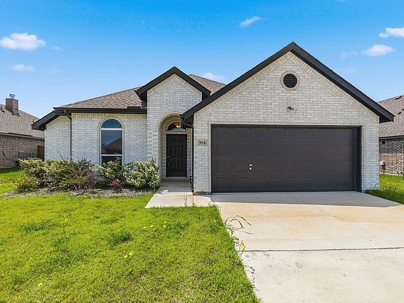 2nd image of 504 Flora Ct