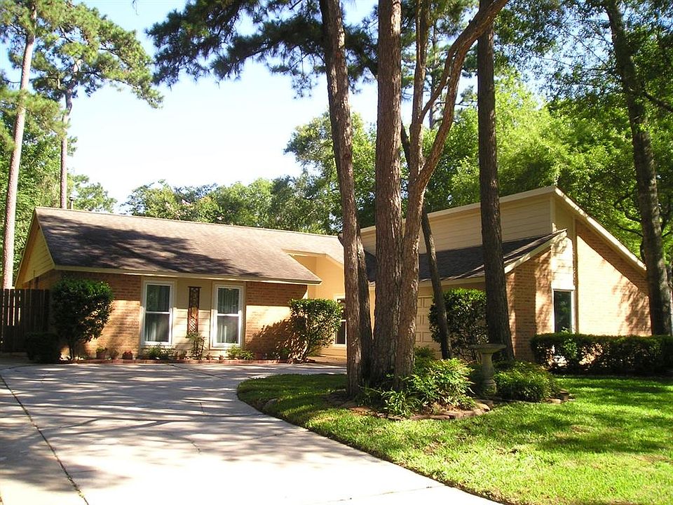 1st image of 3739 Clear Falls Dr