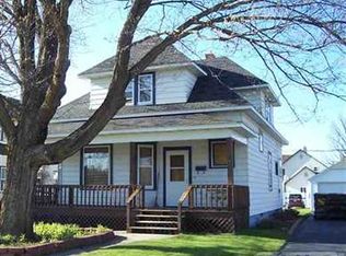 124 W Ross St, Iron River, MI 49935