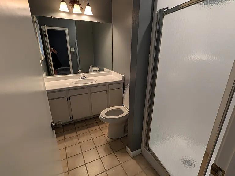 1605 Teresa Cir — Photo 27