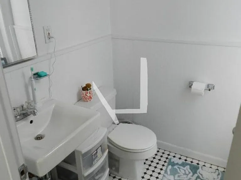 3 Sutherland Rd #9 — Photo 5