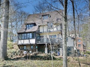 274 College Rd, Bronx, NY 10471