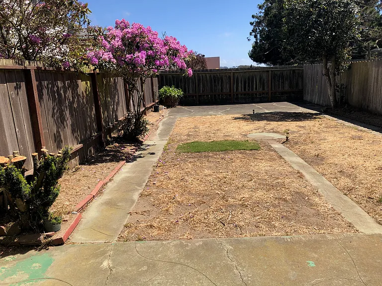 2819 Wawona St — Photo 9