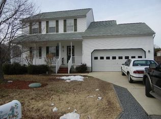 1076 Carrs Wharf Rd, Edgewater, MD 21037