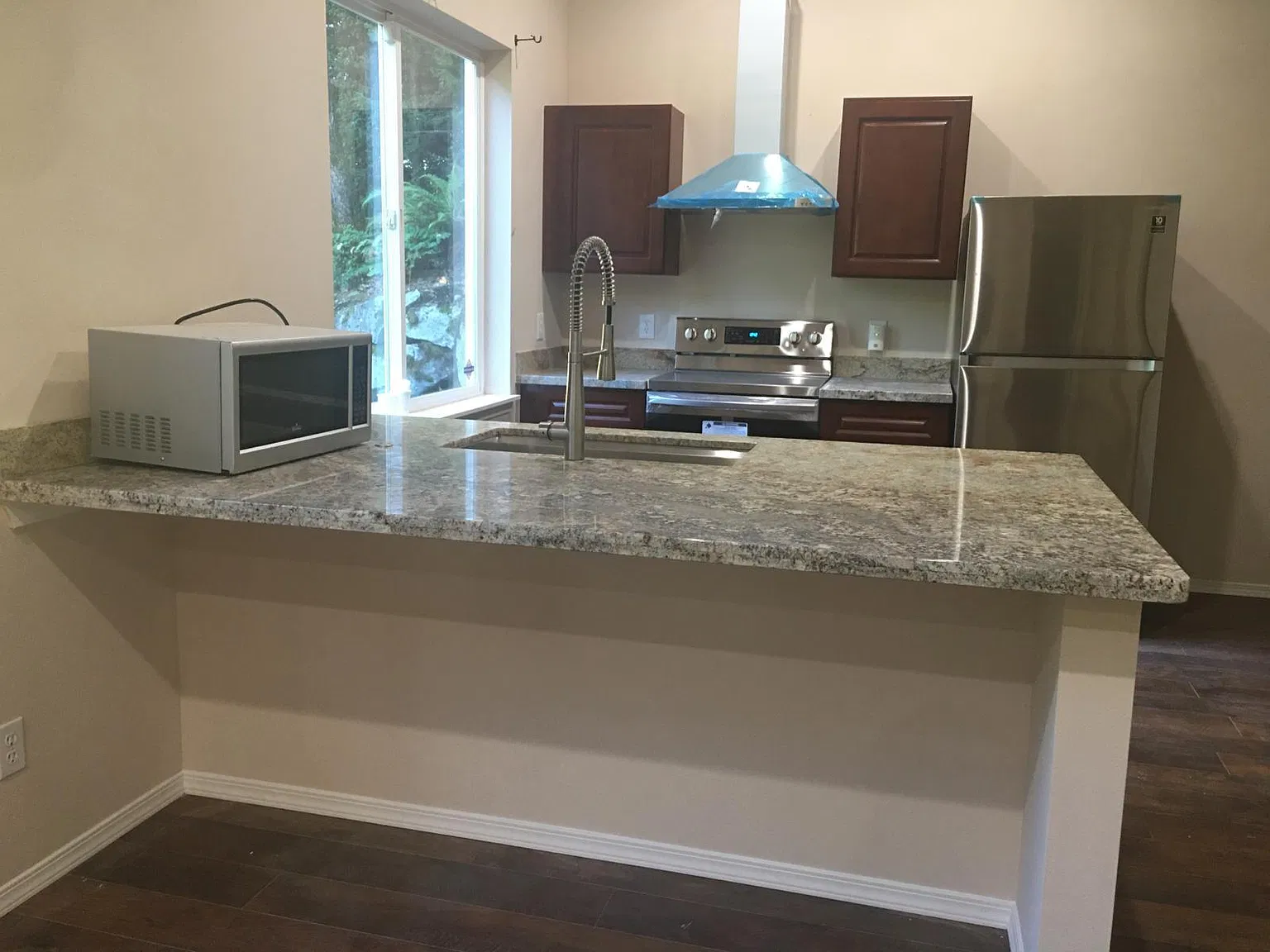 NE 55th St, Sammamish — Photo 3