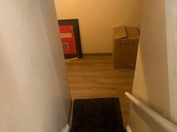 102 West 48th Street image 13 of 20