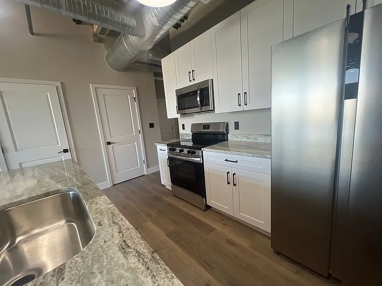 119 E Princess Anne Rd — Photo 173