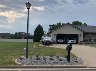 7856 Eastbrooke Trl, Youngstown, OH