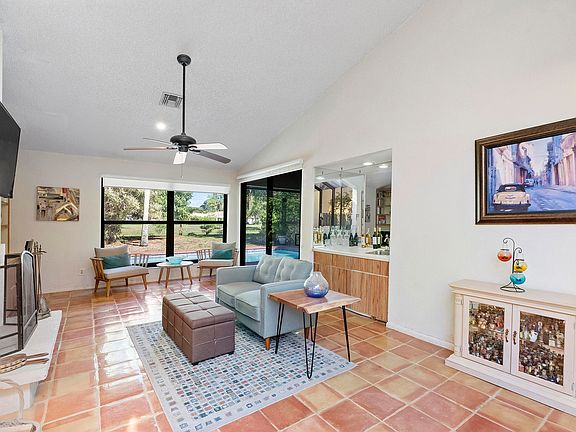 4th image of 10551 NW 3rd Manor