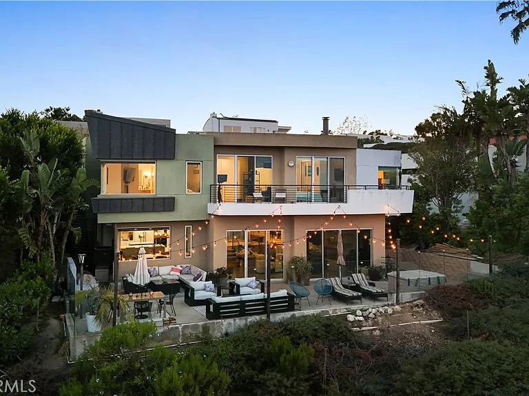 3230 Tyrol Dr — Photo 54