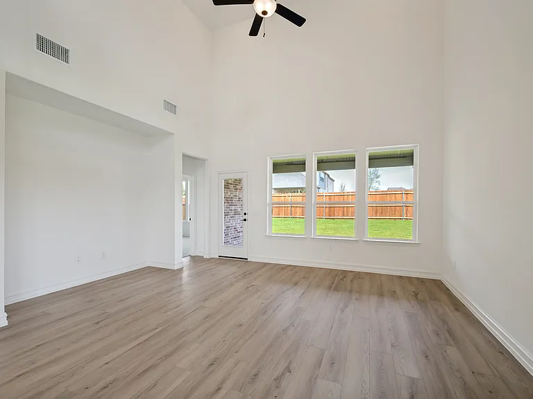 4225 Spanner Dr — Photo 6