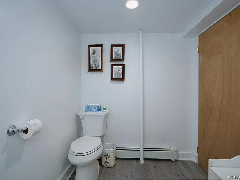 116 School House Ln — Photo 42