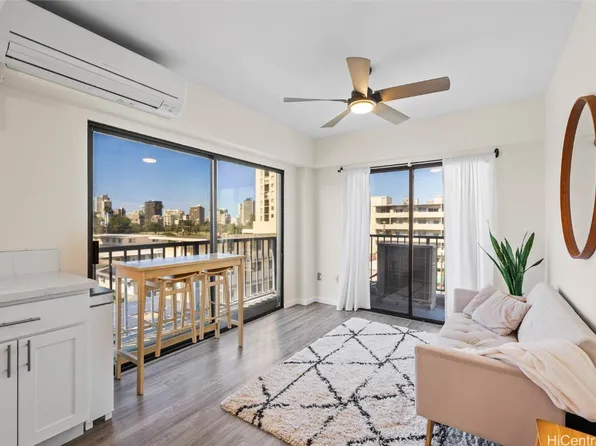 738 Palani Ave APT 502, Honolulu, HI 96816