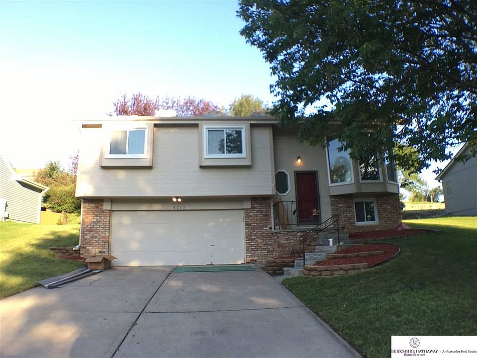 1st image of 5712 N 126th Ave