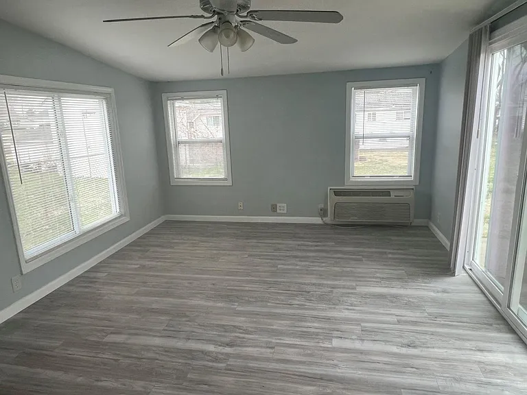 2490 Bonniebrook Dr — Photo 8