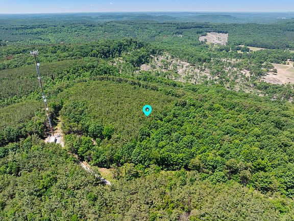 2nd image of 475 Summer House Rd