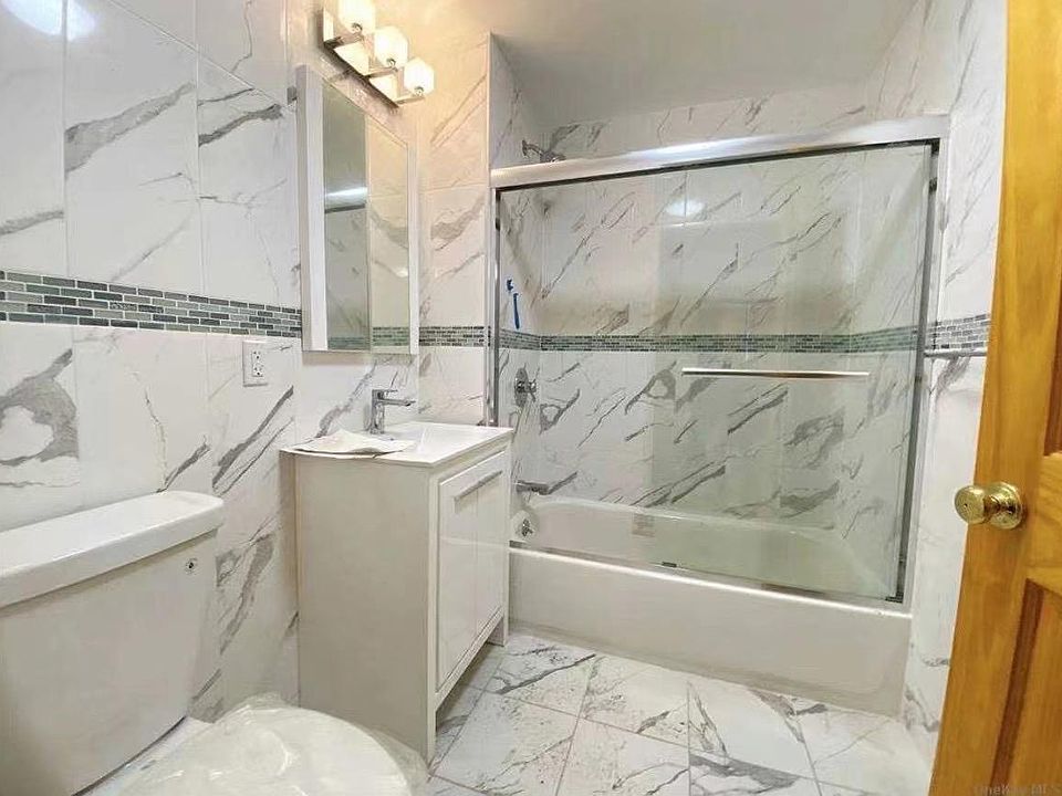 1st image of 13248 41st Ave Floor 2