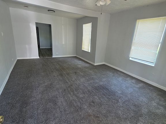 2nd image of 3520 Jamaica St