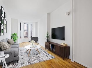 130 Saint Marks Pl APT 1L, Brooklyn, NY 11217
