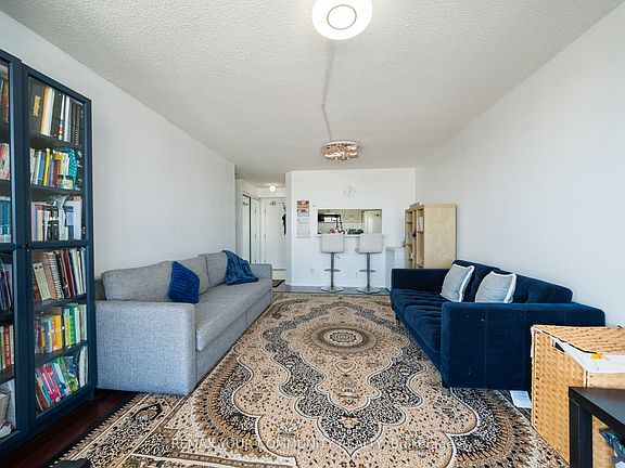 5th image of 1470 Midland Ave #1609