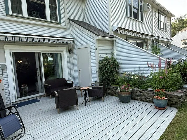 2 bed, 2.5 bath, 1400 sqft, $2,900 — Photo 1