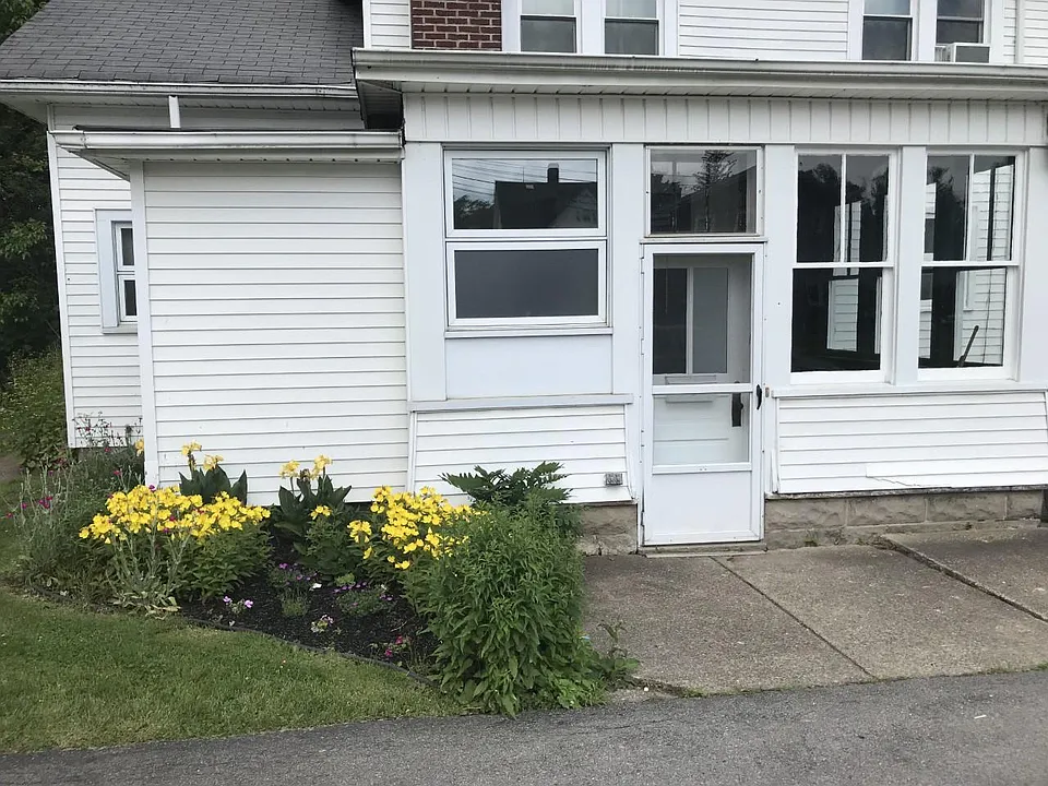 Private entrance