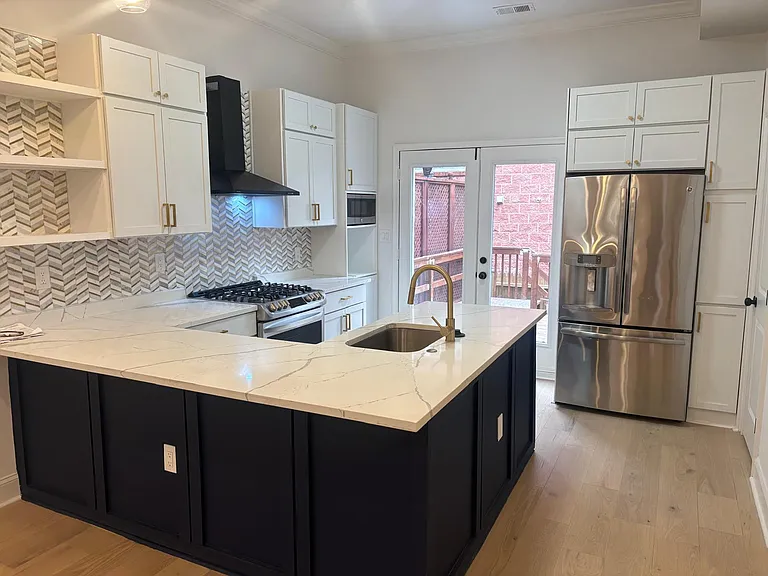1604 8th St NW — Photo 8