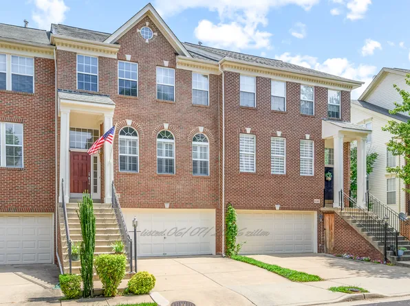 46180 Aisquith Ter, Sterling, VA 20165