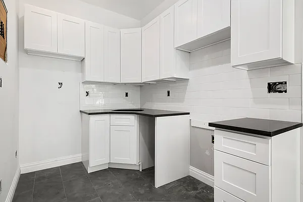 Rented by Corcoran | media 17