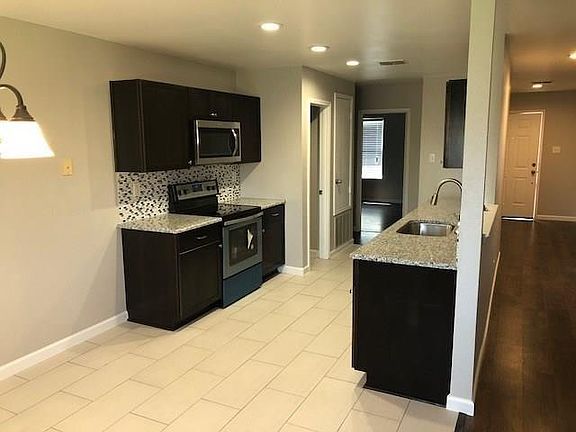 4th image of 1478 Glenwick Dr