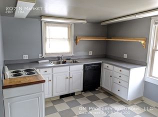 207 N Market St, Elizabethtown, PA 17022