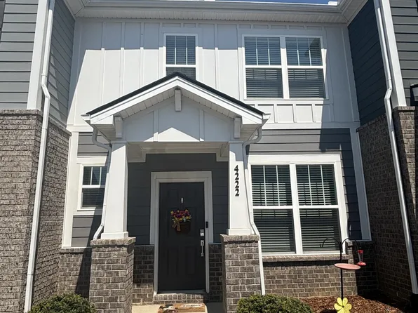4222 Gandalf Ln, Murfreesboro, TN 37128