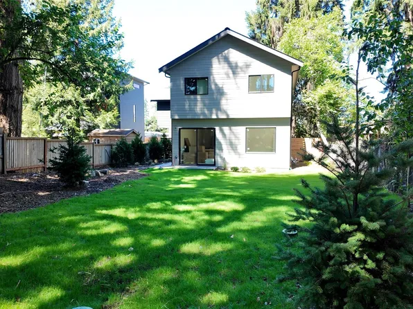 14338 Bagley Avenue N unit B, Seattle, WA 98133