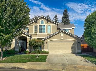 9958 N Paula Ave, Fresno, CA 93720