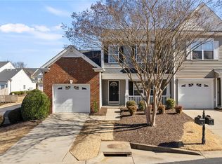 101 Pine Walk Dr, Greenville, SC 29615