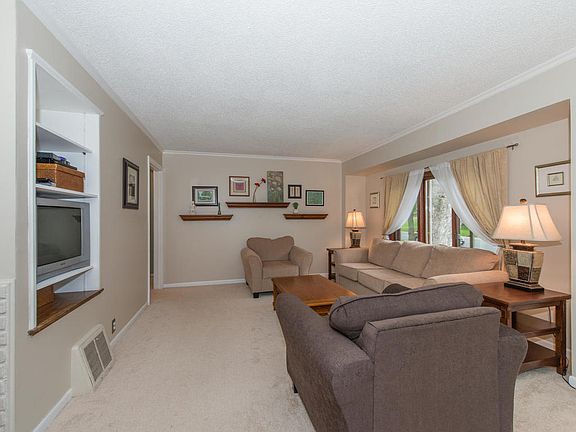 3rd image of 6824 Vincent Ave S