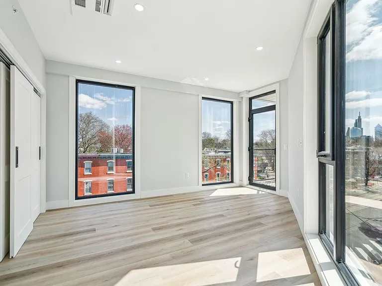 Triad Apartments: Brand New near Drexel & Penn — Photo 52