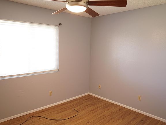 4th image of 24555 Treasure Dr