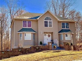258 Route 17k, Bloomingburg, NY 12721