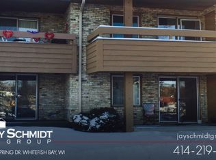 2101 W Good Hope Rd UNIT 115, Glendale, WI 53209
