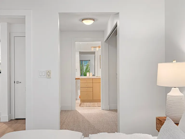 1550 Eastlake Ave E #404 — Photo 14
