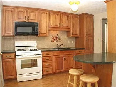 2nd image of 1178 Hilton Dr