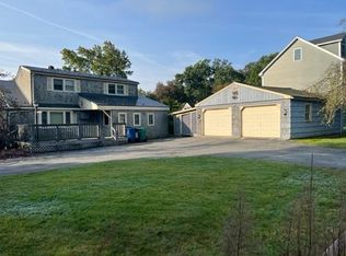 23 Edgewood Rd, Billerica, MA 01821