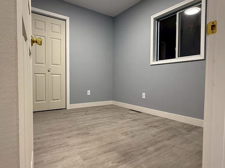 402 S Bailey Ave — Photo 15