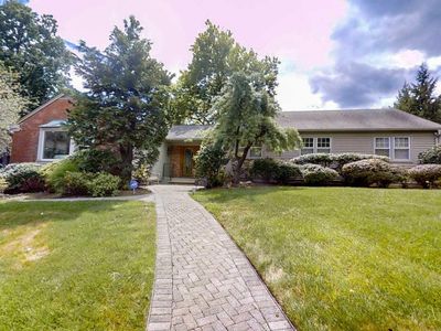 671 East Dr, Oradell, NJ, 07649