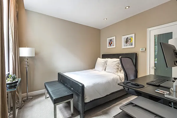 Rented by Compass | media 11