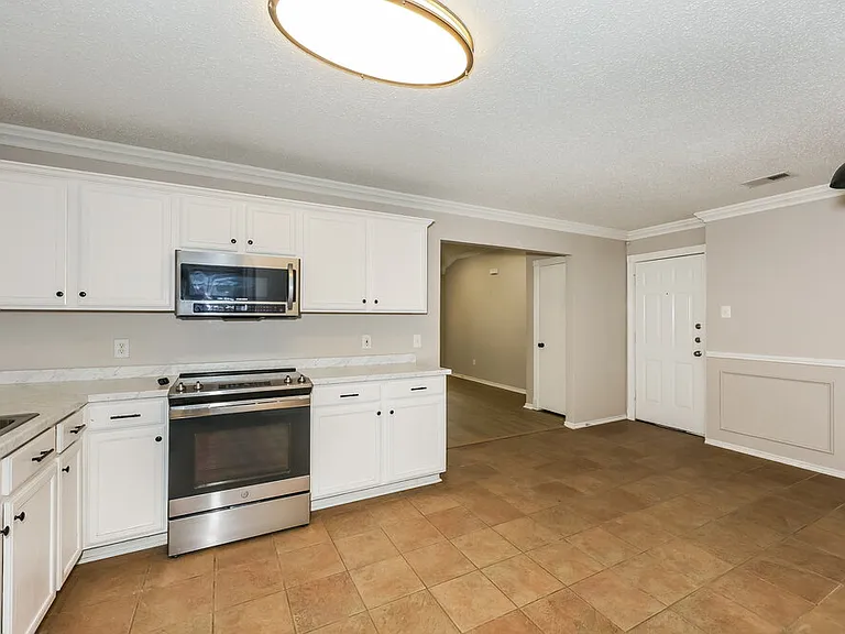 10224 Dawson Trl — Photo 8